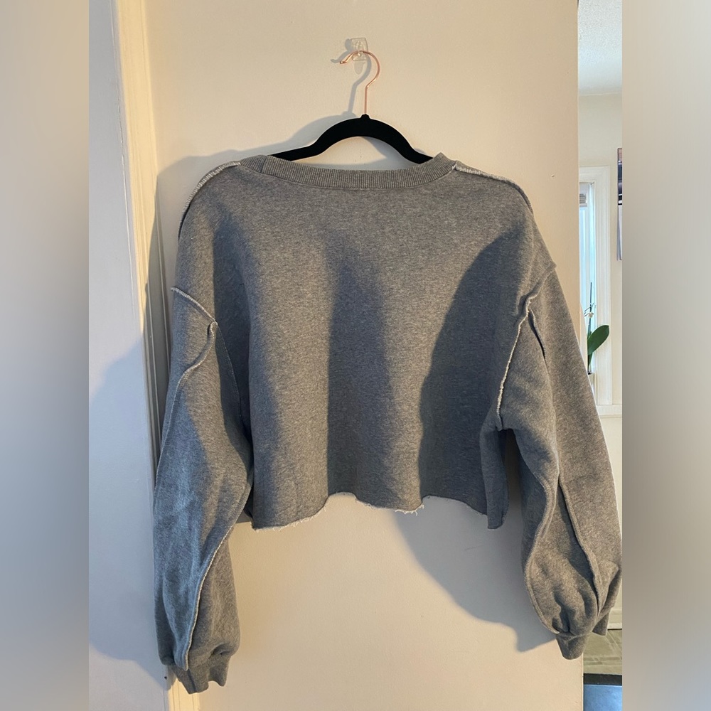 Cropped sweatshirt - Picture 2 of 2